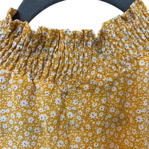SHEIN Mustard Floral Ruffle Blouse - Picture 4 of 5